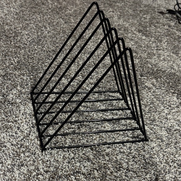 File Management Rack, Office Document Storage File Rack for Organizing Documents - Picture 2 of 3